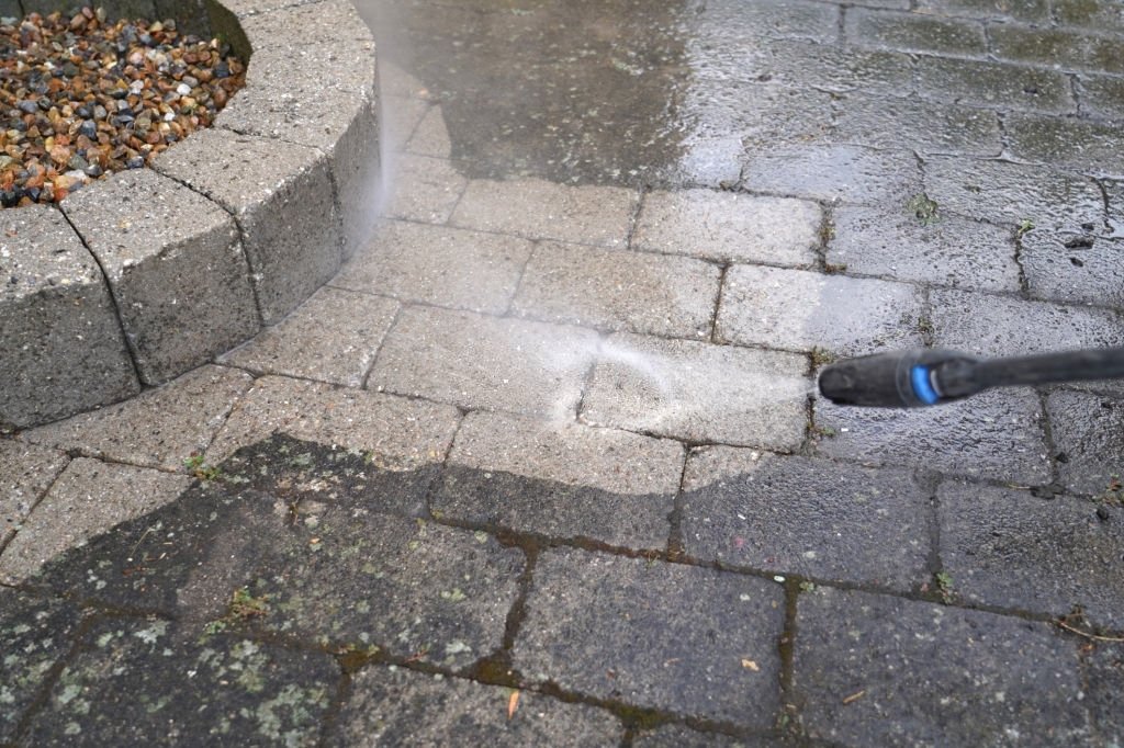 FINDING THE BEST NOZZLE FOR YOUR PRESSURE WASHER