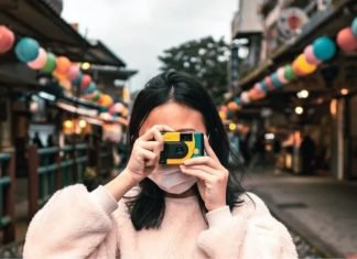 The Benefits of Using Bulk Disposable Cameras for Events and Travels